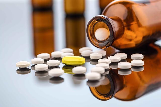 早已被国外禁用的这6种药，医生惊奇发现：为何很多国人还在用？