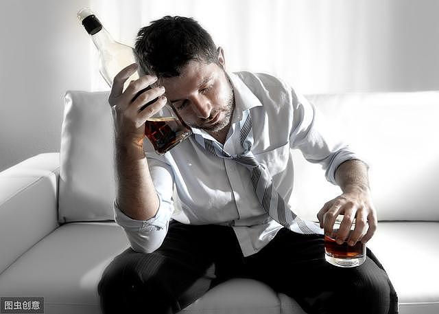 长期喝酒的人，戒酒1年有何变化？一位酒鬼讲述自己的经历