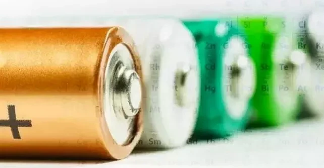“电池国家队”研发出新型钠离子电池，价格比肩铅酸电池
