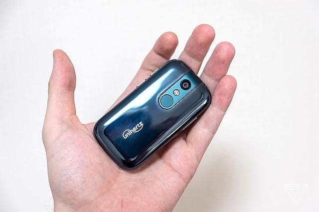 全球最小安卓10手机上线：3英寸，约900元