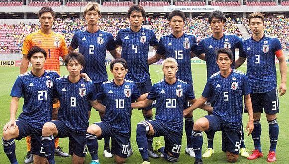日本无旅欧22人战东亚杯，连二队都不算！国足想赢难，压力更大