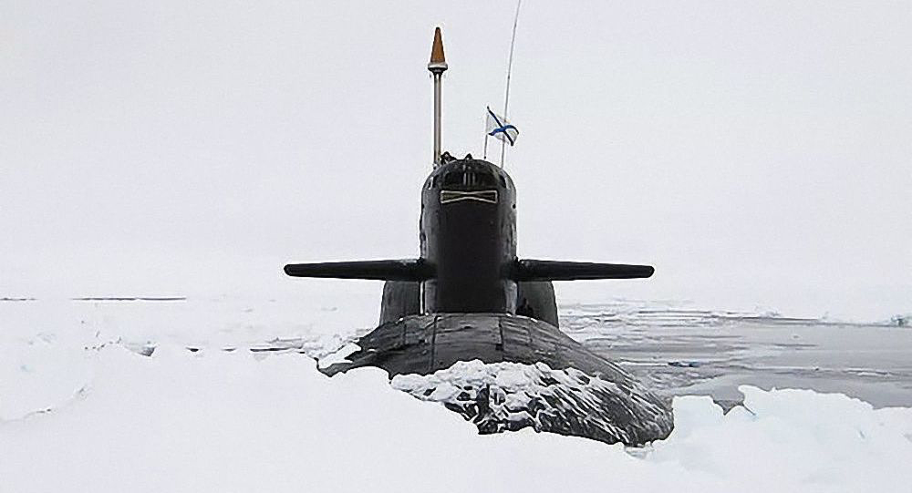 北极冰层太厚，核潜艇无法上浮！俄罗斯：用一枚洲际导弹凿个洞