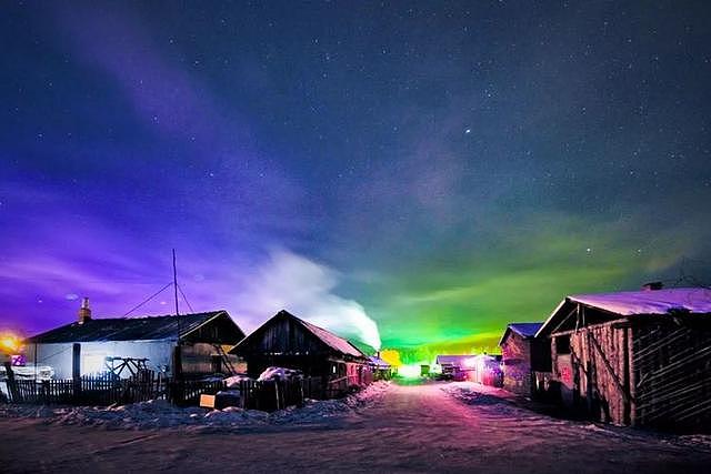 北极漠河雪国列车：看极光驯鹿，这里藏着冬日所有的浪漫