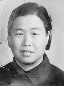 1949年，一14岁的渔家女孩儿被评为一等功臣，她到底做了什么？