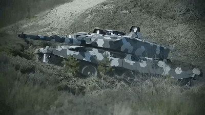 内膛光滑如镜子！中国最强坦克炮如何制作？