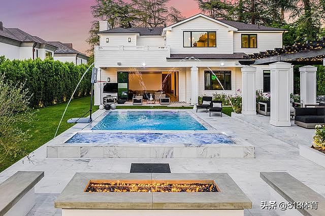 TT850万美金卖洛杉矶豪宅！7卧7.5浴900平，为与科勒复合买下