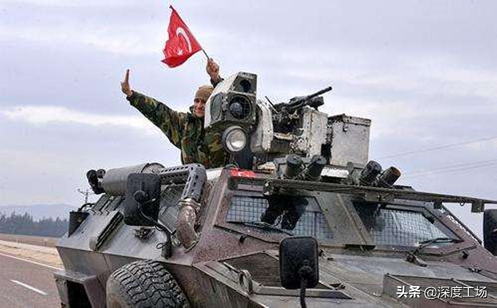 伊朗突然出手，伊朗土耳其联军：无人机掩护，大炮突袭库尔德武装