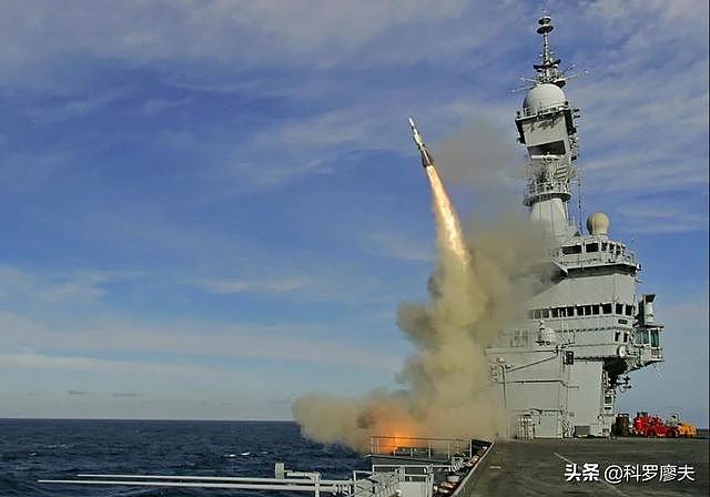 受中国海南舰服役的刺激，在停摆8年后，印度重启未来两栖攻击舰 - 6