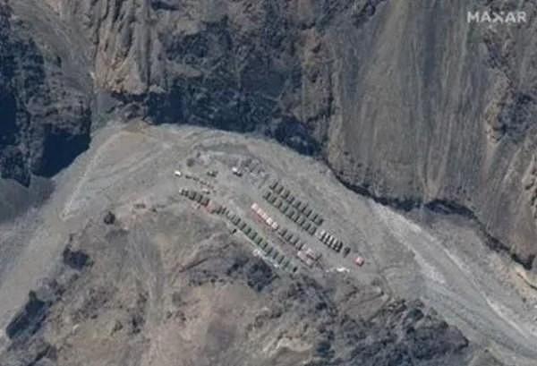 卫星图像公布，印军越境修道路桥梁、开辟洞穴，储存弹药生活物资