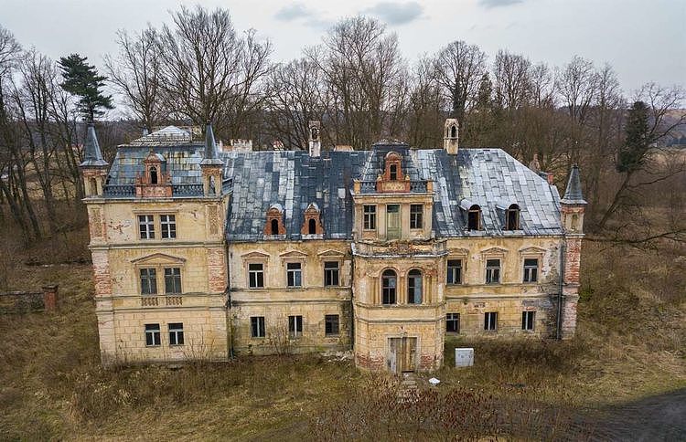 旅行看世界：这些欧洲废弃的宫殿会让你叹为观止，一起看看吧