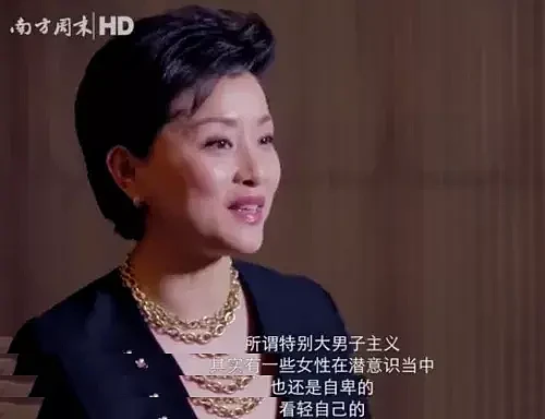 在《浪姐》控场，制服黄晓明：她才是乘风破浪的姐姐