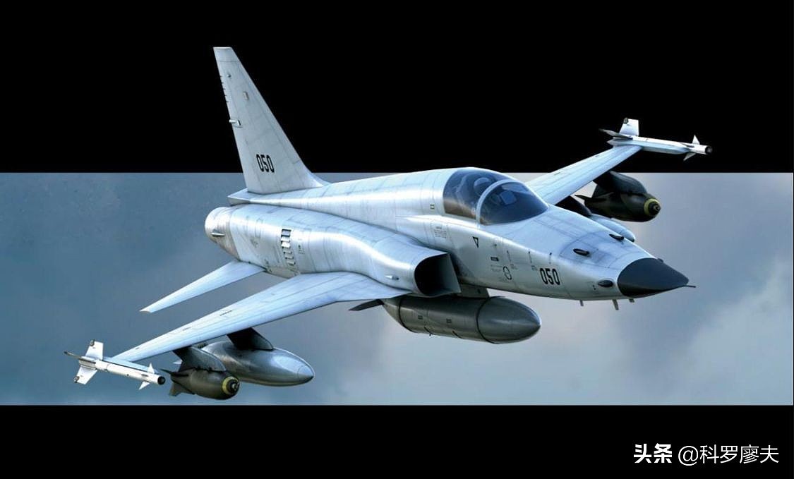 冷战僵尸：F-5E战机坠海，台媒扒出该机黑历史，服役超40年