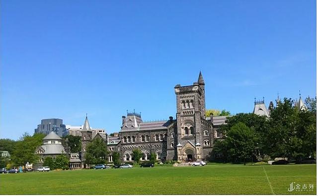 加拿大多伦多大学竟有三个校区！有什么优劣之分？