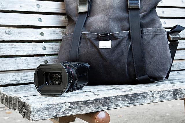 更小巧专业的4K 60p便携式摄像机 松下X1500正式发布