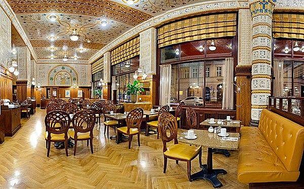 欧洲旅游：去东欧这3间美丽的咖啡馆喝咖啡，是旅途中幸福的事