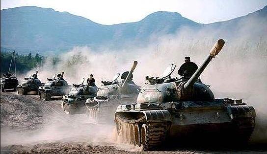 亲妈都不认识，伊拉克展示国产坦克，细看竟是中国59坦克魔改