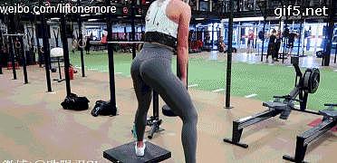 高强度臀腿超级组训练：5个动作让下半身增肌更有劲