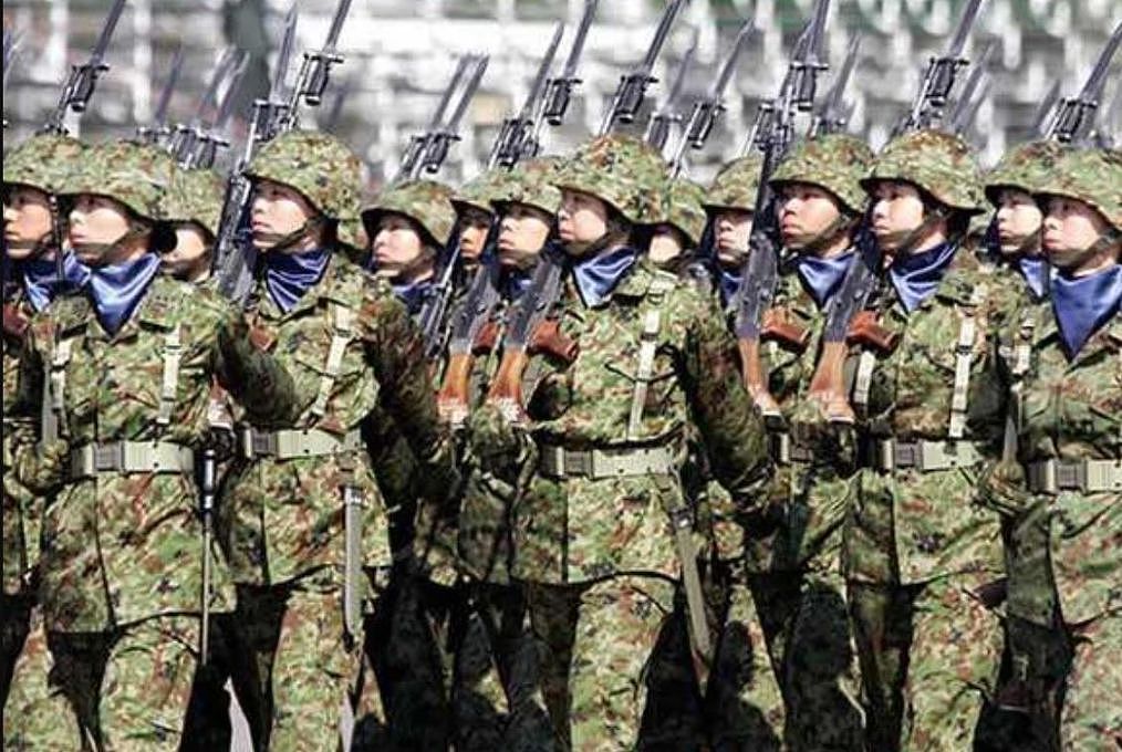自卫队14万大军倾巢出动，史无前例大演习，日本究竟想对付谁？