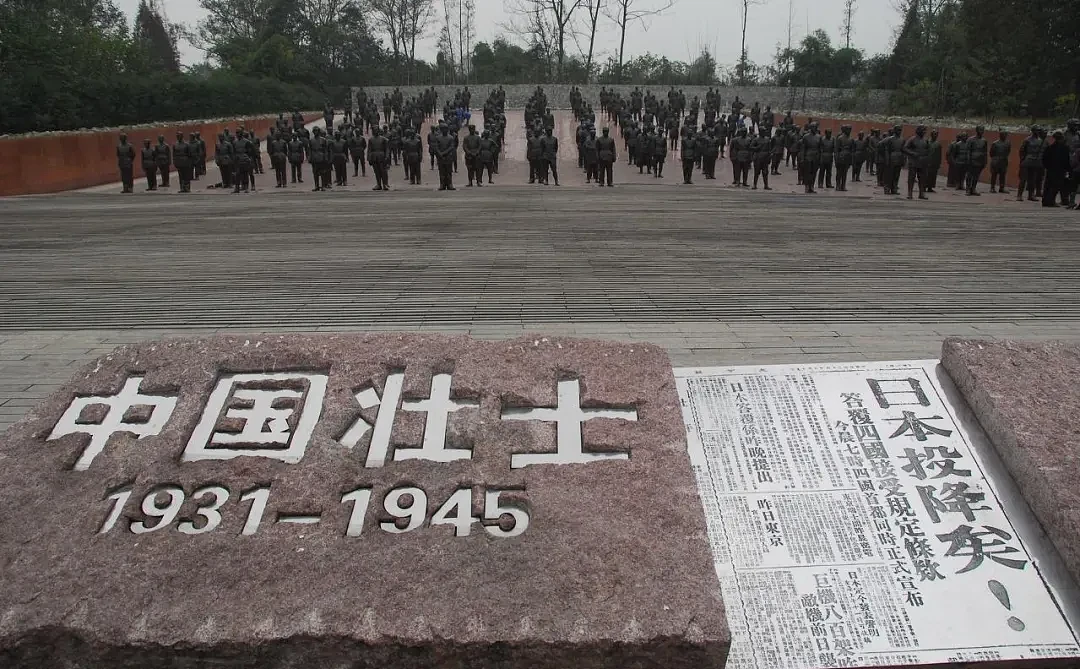四川前副市长，刚刚把051驱逐舰运回家当文物，中国最硬核军迷