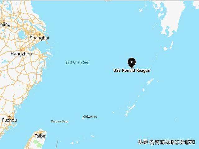 中国战机穿越海峡中线还有隐情：美国航母就在那里，歼10挂弹起飞