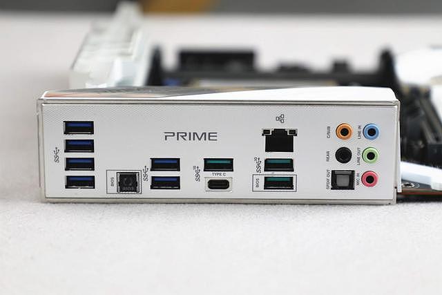 华硕PRIME TRX40-PRO主板评测 完美释放锐龙线程撕裂者3970X性能