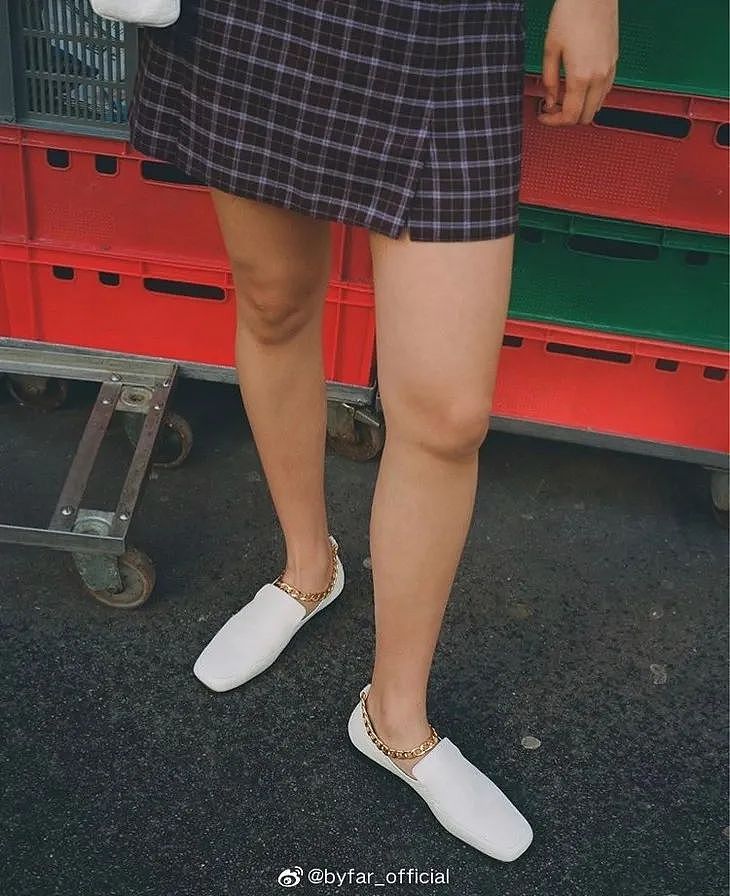 时髦办 | 刘诗诗证明，法风女郎要有阔腿裤，但更重要的是乐福鞋