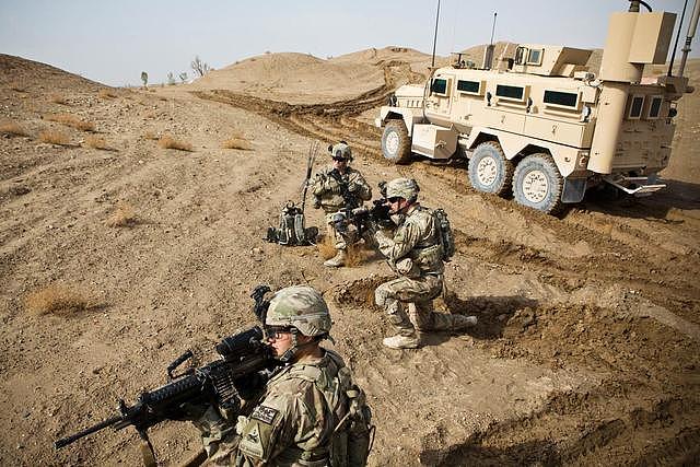 驻阿富汗美军又遭袭，美军19年来丧生2441名士兵，为何始终不撤？
