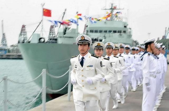 为了面子，中国为驻港部队专门打造新型导弹艇，却生产6艘就放弃