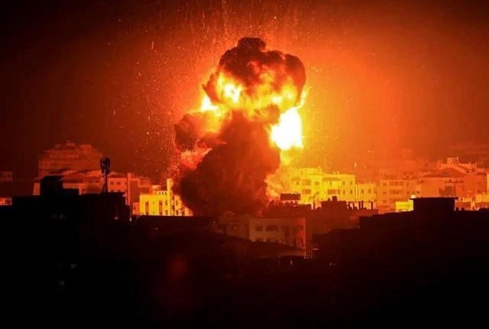 俄叙联手清剿亲美武装，以色列突然开火，炸毁多处设施，炸死多人