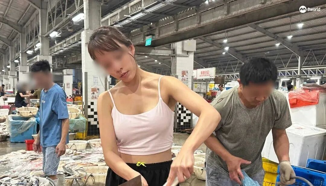 从空姐到网红美女鱼贩：男友出轨闺蜜，35万积蓄被骗光！（组图） - 4