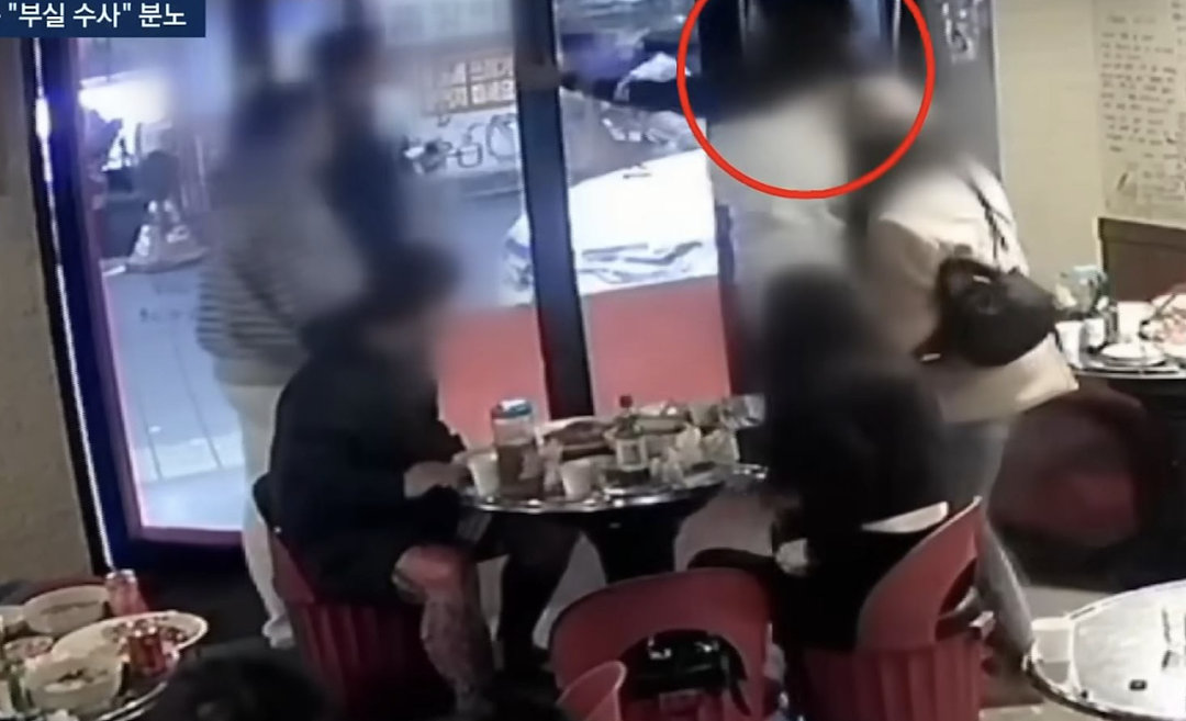 韩国知名导演餐厅内被围殴惨死！幼子目睹全程，凶手全员获释引众怒（组图） - 5