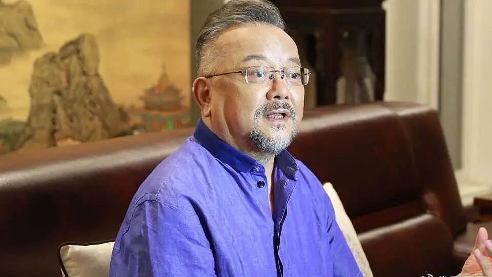 坐拥价值上亿四合院?全家移民美国?王刚的真实情况,让人意外 - 4