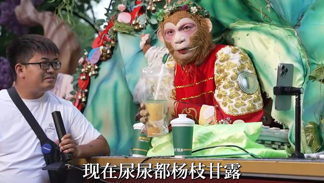顶流“雪饼猴”,塌房失败(组图) - 13