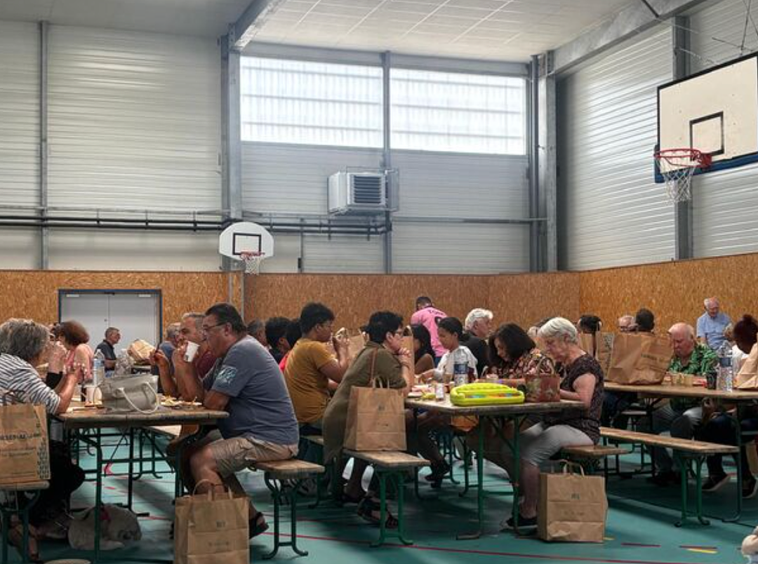 波尔多遭遇末日级山火：火大到自己制造雷暴，25万人撤离（组图） - 10