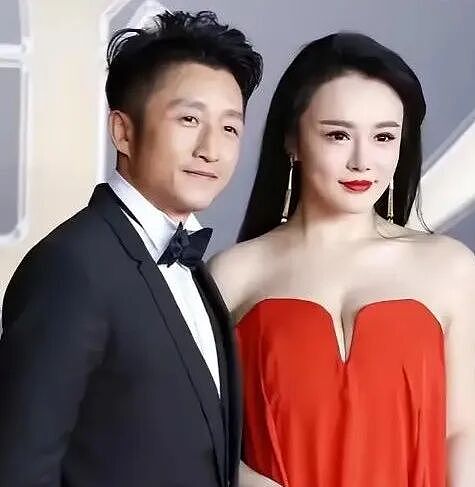 从奥运全满贯拳王到直播间带货,邹市明夫妇7年败光2亿(组图) - 2