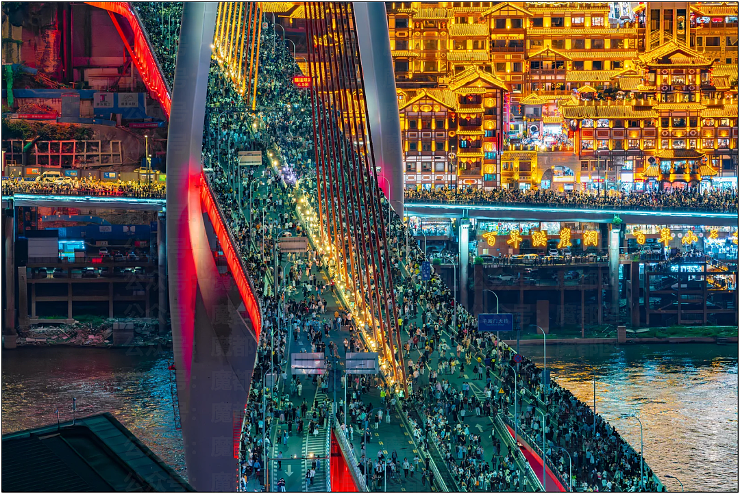 肉贴肉，人挤人！五一长假首日，中国各大景点已爆（组图） - 80