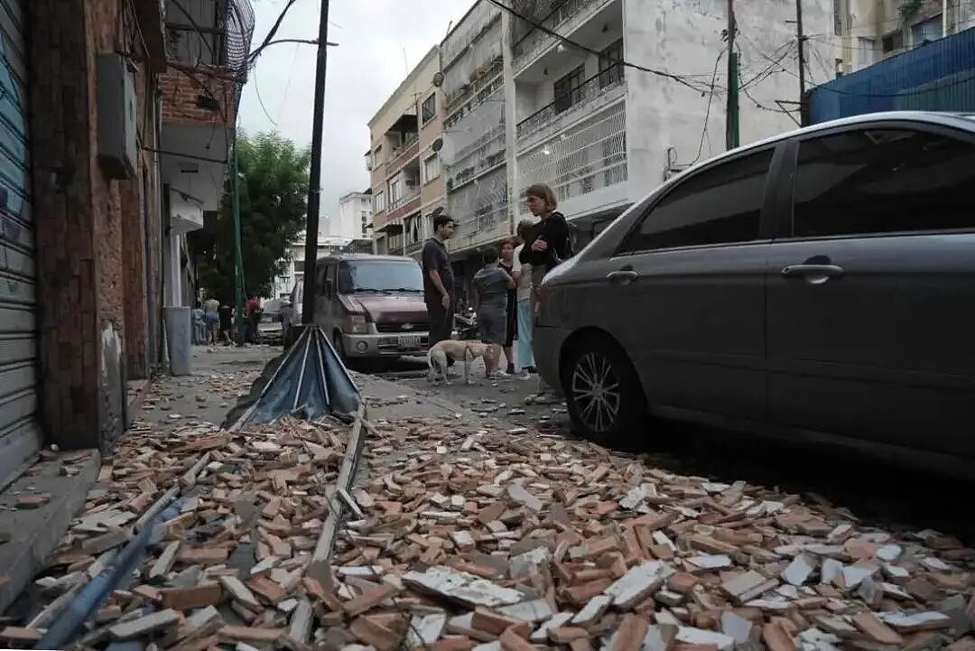 一场7.5级强震，照见马杜罗离场后的委内瑞拉（组图） - 20