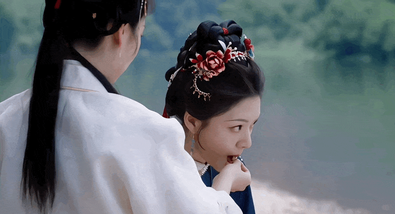 丑到被劝整容的中国95花，又去演绝世美女了？网友：太冤了…（组图） - 10