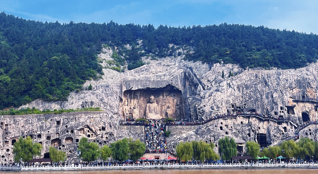 没有一件真文物,万岁山为何成为河南最赚钱的景区?(组图) - 6