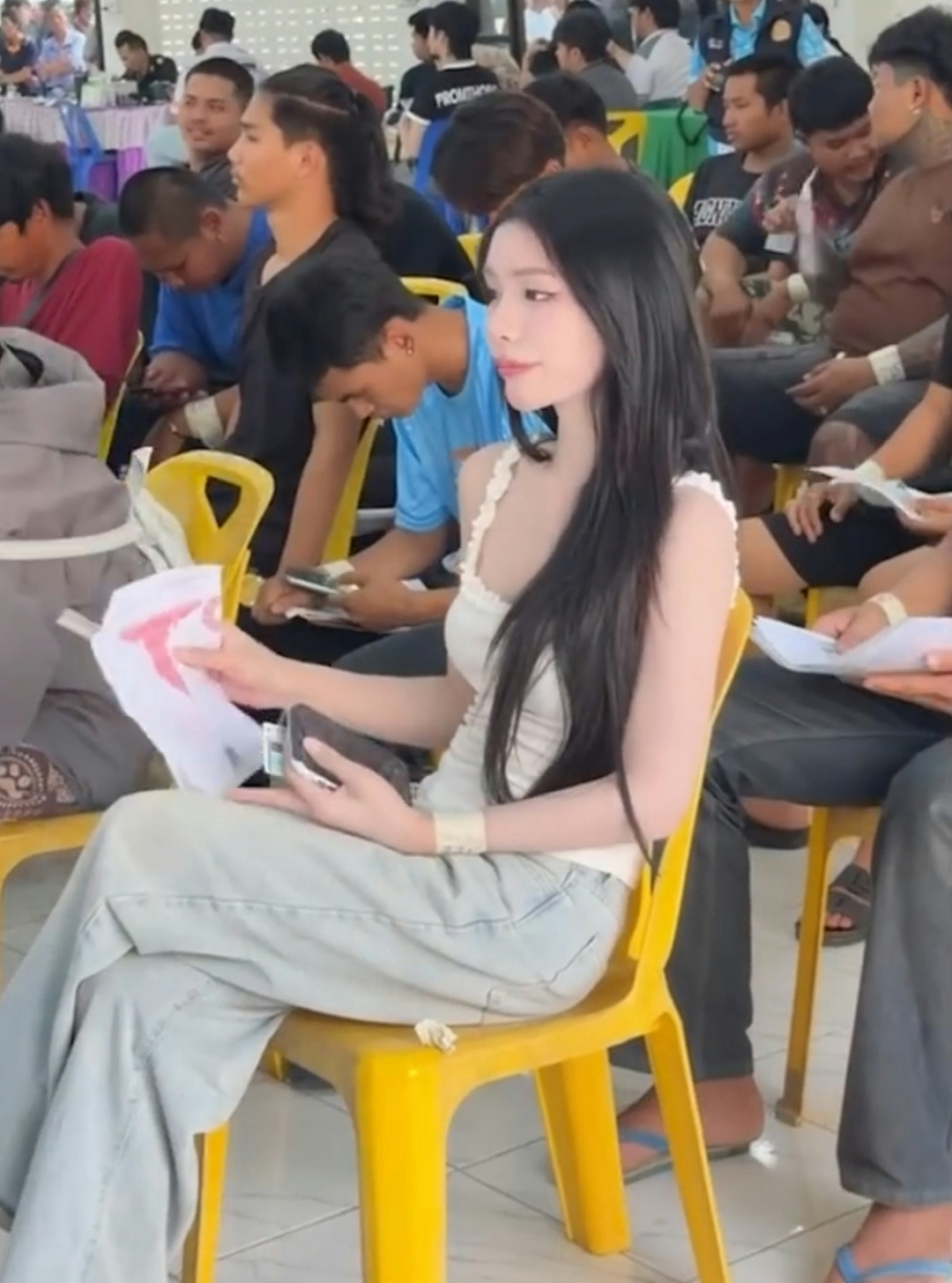 泰国征兵再出“美女”奇葩名场面!有人盛装亮相美成天仙,有人为逃避吃成200斤(组图) - 10