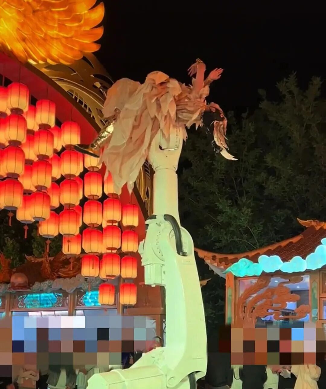被夸“男友力爆棚”的景区出片机械臂,劝你轻易别尝试 - 7