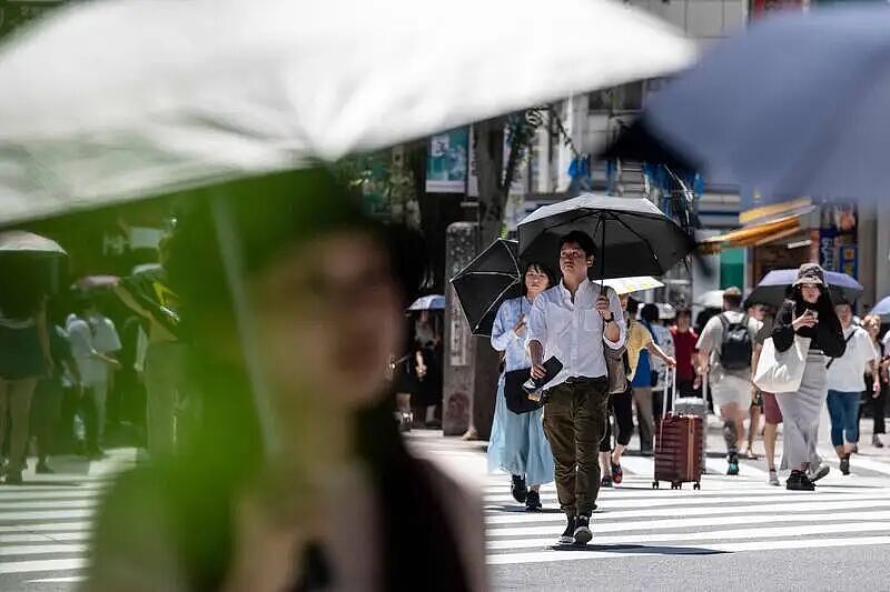 在日本打工赚的钱还不如上海白领？日元汇率刷新26年新低！工资直接腰斩！ - 7