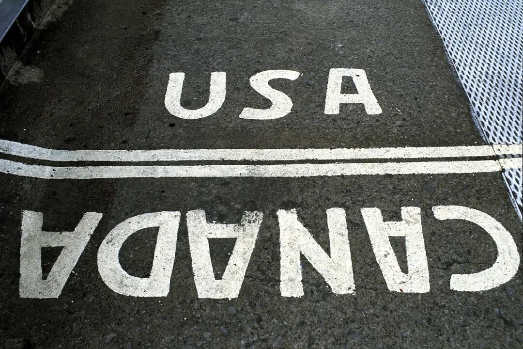 大量美国人申请入籍加拿大,已有超5万人“排队”!移民顾问:从业17年,从未见过这种情况 - 2