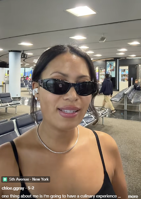 美国妹子硬带整只烤鸡登机，只因嫌飞机餐不健康！结局让网友破口大骂（组图） - 2