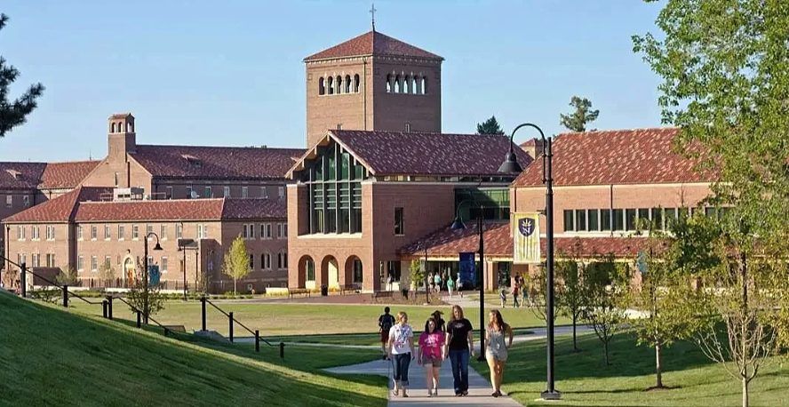 那个“最不欢迎中国学生”的华人校长,刚刚被西北大学挖走了,背后原因原来是这样 - 7