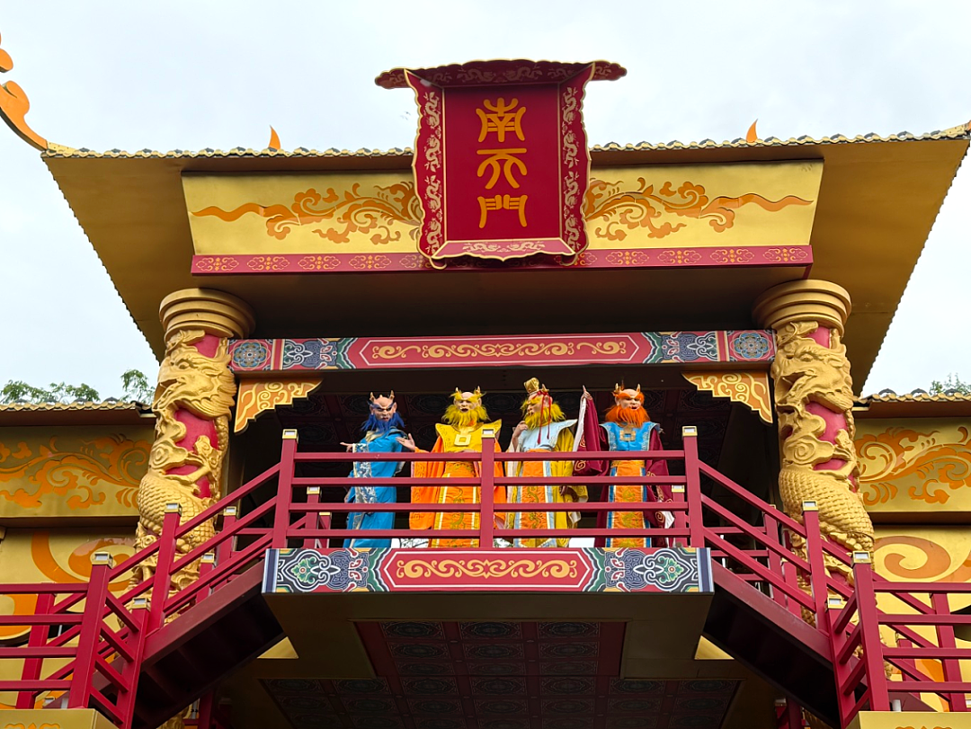 人均30元的“穷鬼版迪士尼”,截胡迪士尼的生意 - 12
