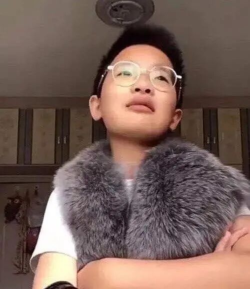 钟美美19岁考上波士顿大学去留学了：那个模仿老师的男孩，后来怎么样了？（组图） - 3