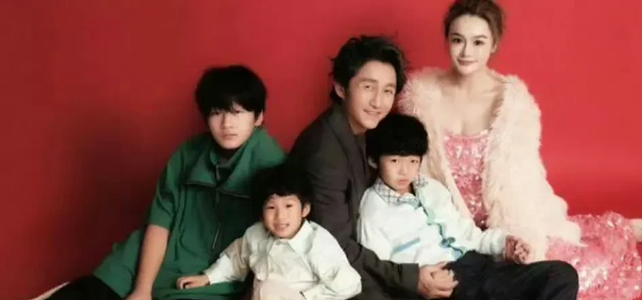 拳王邹市明妻子自曝“丧偶式婚姻”：多次想离婚，民政局都去了3次（组图） - 4