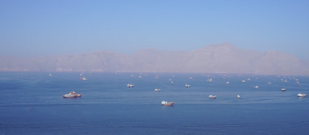 美以伊冲突爆发100天，实拍霍尔木兹海峡现状（组图） - 5