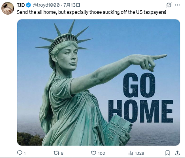 “中国人、日本人、韩国人可以留下,其他人看情况” 西人女子街访时的一句话,引爆全网大讨论(组图) - 3